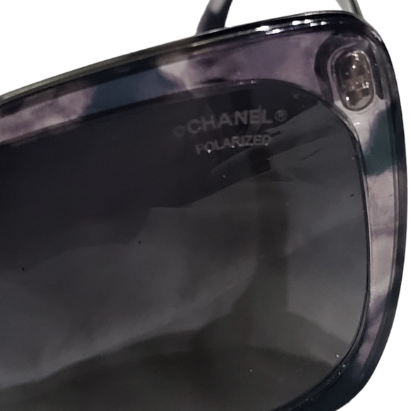Chanel polarized sun glasses - Picture 6 of 16